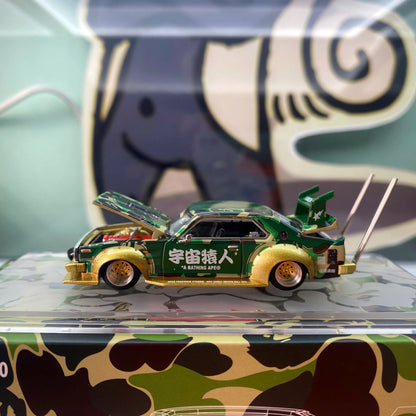 Mô hình xe Nissan Skyline C210 Bosozoku Pop Race x BAPE 1/64