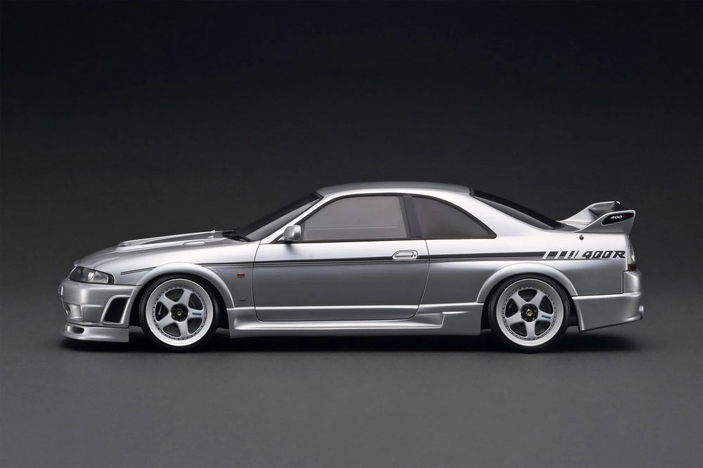 [PRE-SALE Q3/2025] Mô hình xe Ignition Model 1:18 NISMO 400R (BCNR33) Silver - IG3654