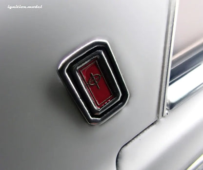 [PRE-SALE Q3/2025] Mô hình xe Ignition Model 1:18 Nissan Cedric Brougham (330) White - IG3561