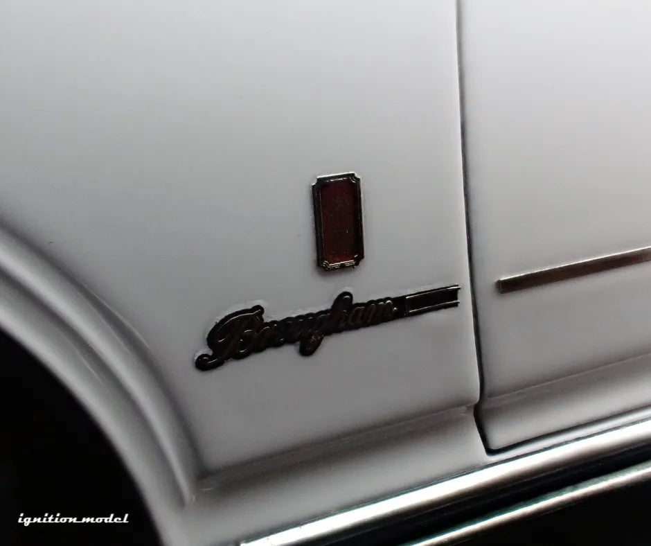 [PRE-SALE Q3/2025] Mô hình xe Ignition Model 1:18 Nissan Cedric Brougham (330) White - IG3561