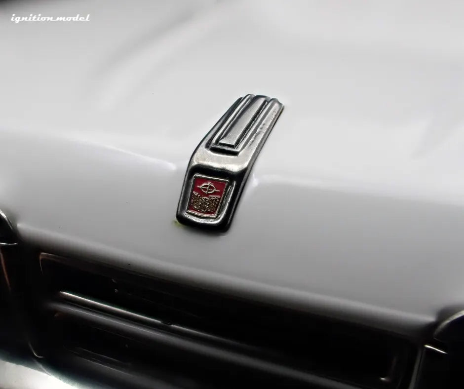 [PRE-SALE Q3/2025] Mô hình xe Ignition Model 1:18 Nissan Cedric Brougham (330) White - IG3561