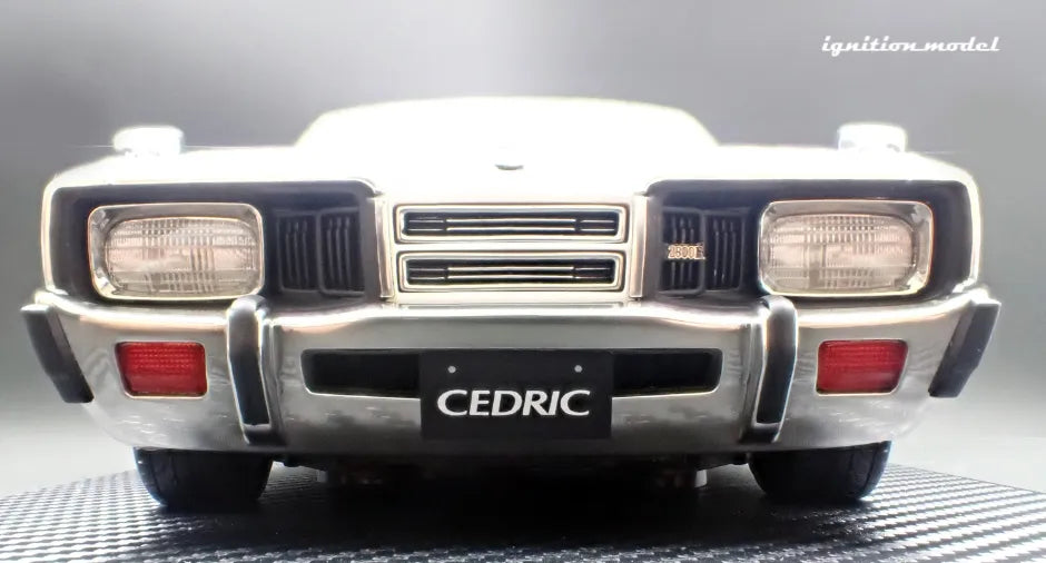 [PRE-SALE Q3/2025] Mô hình xe Ignition Model 1:18 Nissan Cedric Brougham (330) White - IG3561