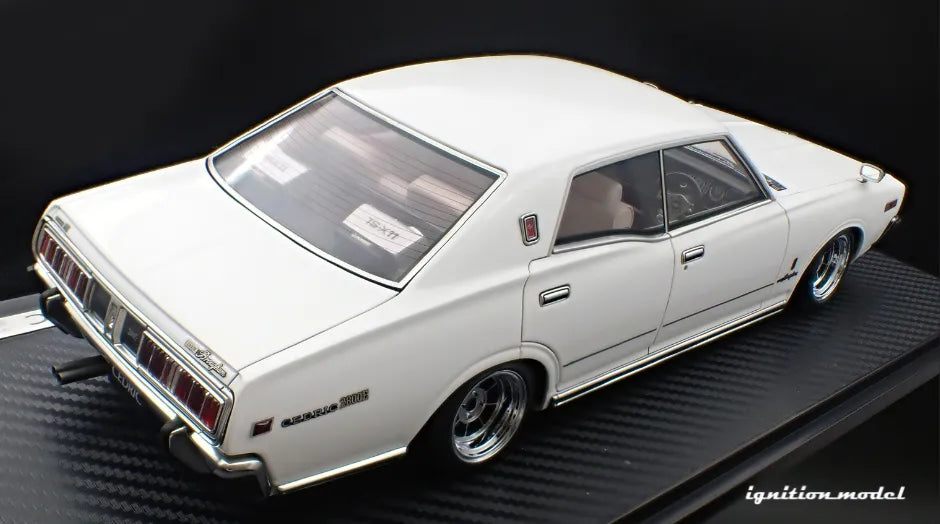 [PRE-SALE Q3/2025] Mô hình xe Ignition Model 1:18 Nissan Cedric Brougham (330) White - IG3561