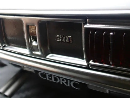 [PRE-SALE Q3/2025] Mô hình xe Ignition Model 1:18 Nissan Cedric Brougham (330) White - IG3561