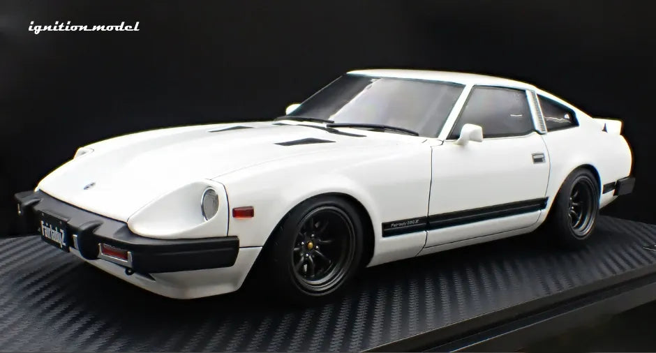[PRE-SALE Q2/2025] Mô hình xe Ignition Model 1:18 Nissan Fairlady Z (S130) White - IG3524