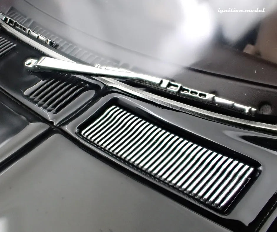 [PRE-SALE Q3/2025] Mô hình xe Ignition Model 1:18 Nissan Gloria Brougham (330) Black - IG3555