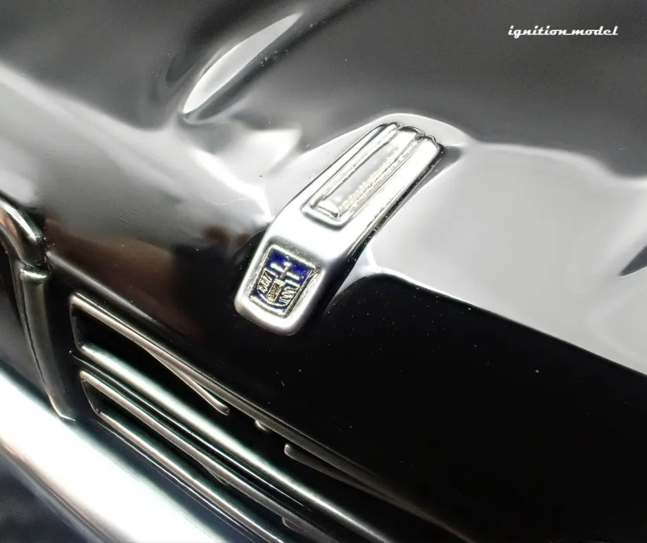 [PRE-SALE Q3/2025] Mô hình xe Ignition Model 1:18 Nissan Gloria Brougham (330) Black - IG3555