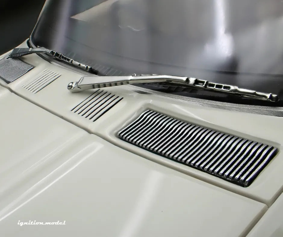 [PRE-SALE Q3/2025] Mô hình xe Ignition Model 1:18 Nissan Gloria Brougham (330) White - IG3556