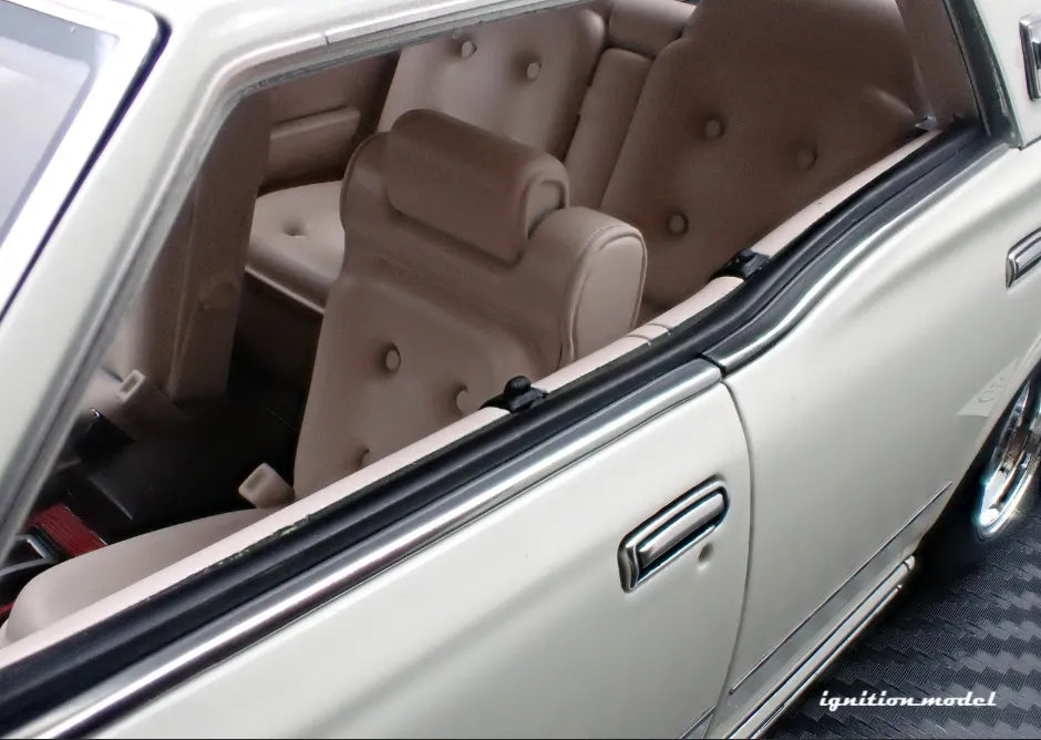 [PRE-SALE Q3/2025] Mô hình xe Ignition Model 1:18 Nissan Gloria Brougham (330) White - IG3556