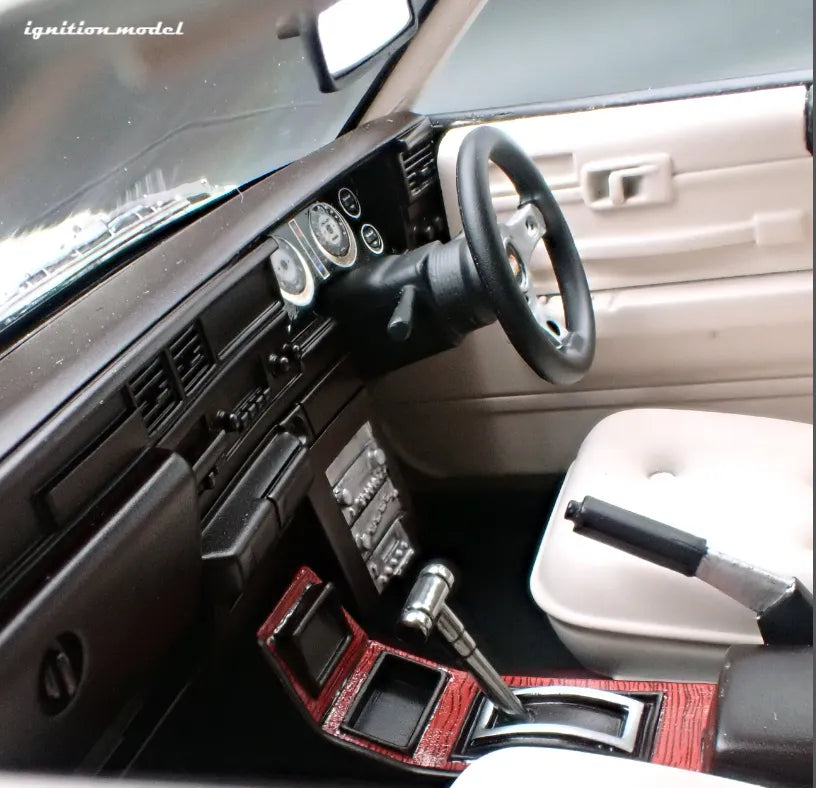 [PRE-SALE Q3/2025] Mô hình xe Ignition Model 1:18 Nissan Gloria Brougham (330) White - IG3556