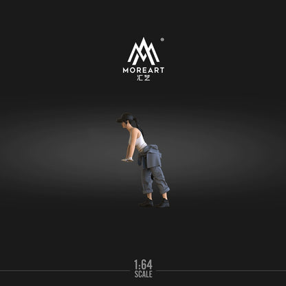 MoreArt Figures mô phỏng sửa xe 1/64