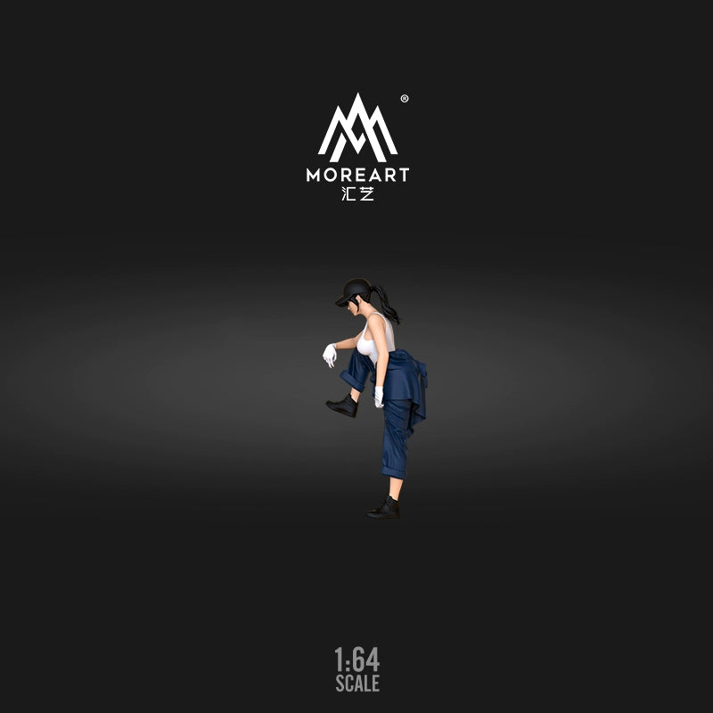 MoreArt Figures mô phỏng sửa xe 1/64