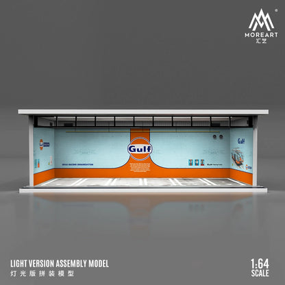 MoreArt 1/64 Diorama garage mô hình lắp ghép có đèn chiếu sáng