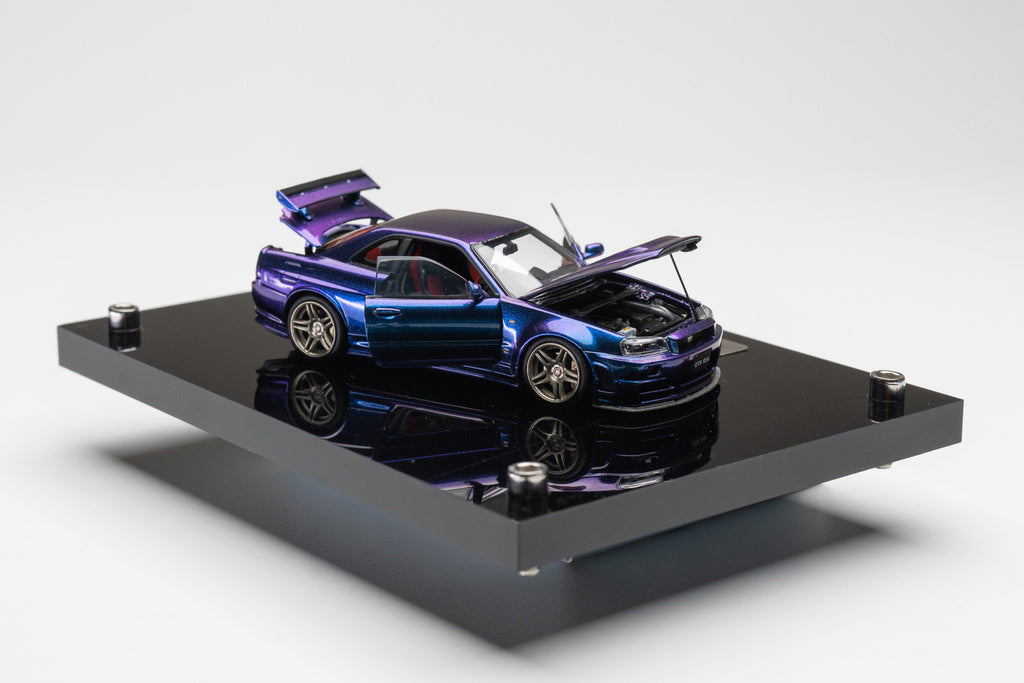 Mô hình xe PGM & One Model 1:43 Nissan Skyline Z-Tune in Chameleon Luxury Version / PGM-430102B