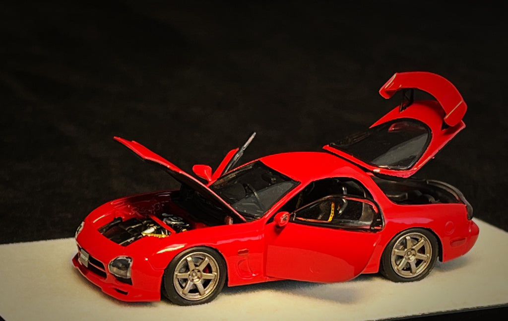 [PRE-ORDER] Mô hình xe PGM 1:64 Mazda RX-7 (FD3S) in Red Standard Square Base Version / PGM-640804A