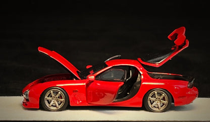 [PRE-ORDER] Mô hình xe PGM 1:64 Mazda RX-7 (FD3S) in Red Standard Square Base Version / PGM-640804A
