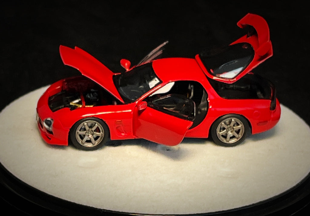 [PRE-ORDER] Mô hình xe PGM 1:64 Mazda RX-7 (FD3S) in Red Luxury Round Base Version / PGM-640804B