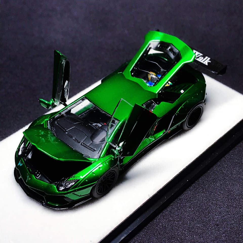 Mô hình xe PGM 1:64 Lamborghini Aventador LP700 Liberty Walk Metallic Green Luxury Edition / PGM-LAMBO-GREEN-1