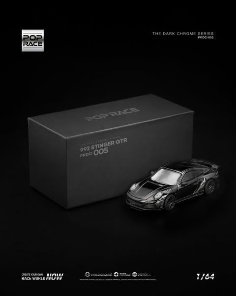 Sắp ra mắt Quý 01/2026 mô hình xe POPRACE 1:64 992 STINGER GTR DARK CHROME PRDC-005