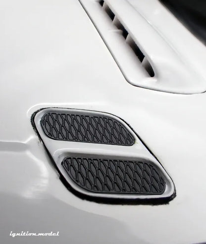 [PRE-SALE Q3/2025] Mô hình xe Ignition Model 1:18 SUBARU Impreza WRX Type R Sti Version V (GC8) White - IG3553