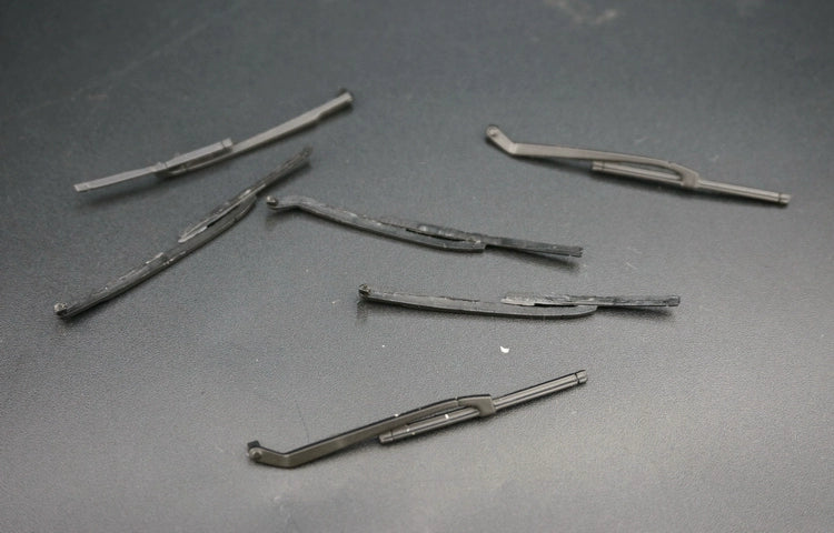 Phụ kiện Kyosho 1/18 Volkswagen Phaeton cần gạt mưa