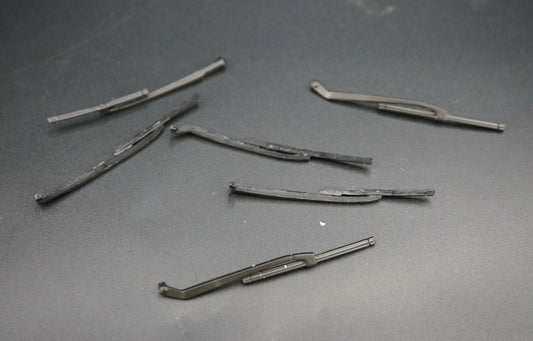 Phụ kiện Kyosho 1/18 Volkswagen Phaeton cần gạt mưa