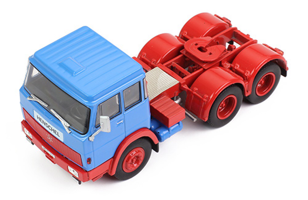 Mô hình xe đầu kéo IXO 1:43 Henschel Hs 19 Ts 1966 Light Blue And Red - TR012
