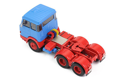 Mô hình xe đầu kéo IXO 1:43 Henschel Hs 19 Ts 1966 Light Blue And Red - TR012