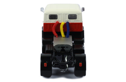Mô hình xe đầu kéo IXO 1:43 Fiat 690 T1 1962 Red And White - TR101