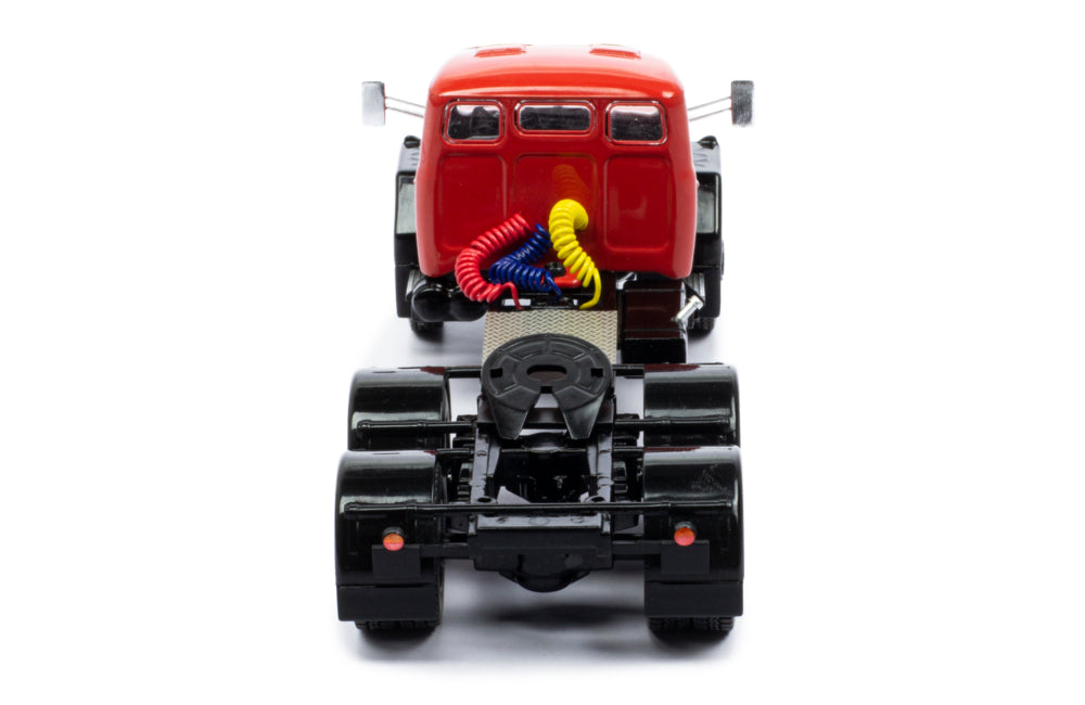 Mô hình xe đầu kéo IXO 1:43 Magirus Jupiter 6X6 Red - TR120.22