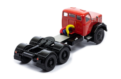 Mô hình xe đầu kéo IXO 1:43 Magirus Jupiter 6X6 Red - TR120.22