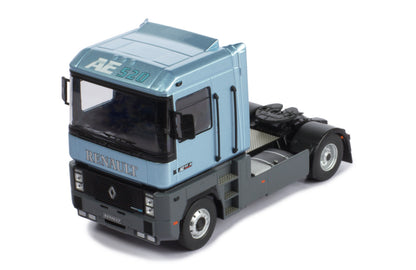 Mô hình xe đầu kéo IXO 1:43 Renault Magnum Ae 520 Ti 1994 Metallic Grey - TR125.22