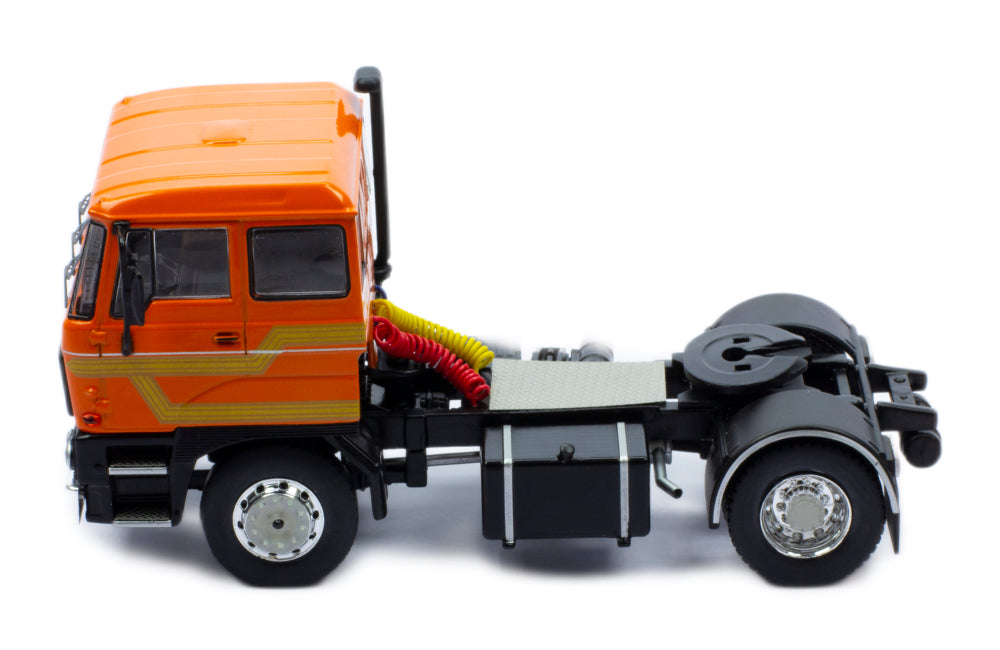 Mô hình xe đầu kéo IXO 1:43 Daf 2800 1975 Orange - TR146.22
