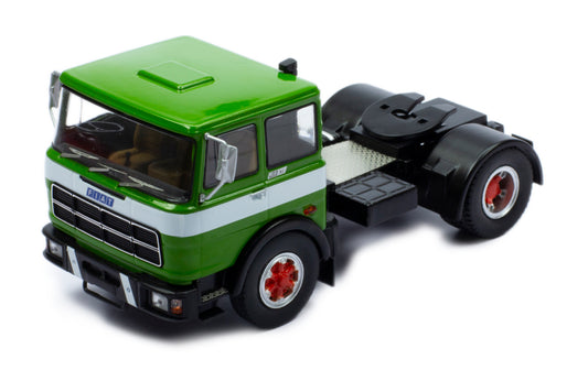Mô hình xe đầu kéo IXO 1:43 Fiat 690 N1 1980 Green And White - TR147.22