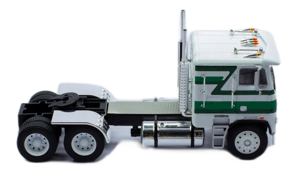 Mô hình xe đầu kéo IXO 1:43 Freightliner Fla - 1993 White With Stripes - TR149.22