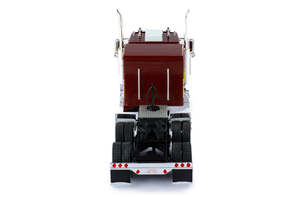 Mô hình xe đầu kéo IXO 1:43 Marmon Chdt 1980 Metallic Red - TR157.22