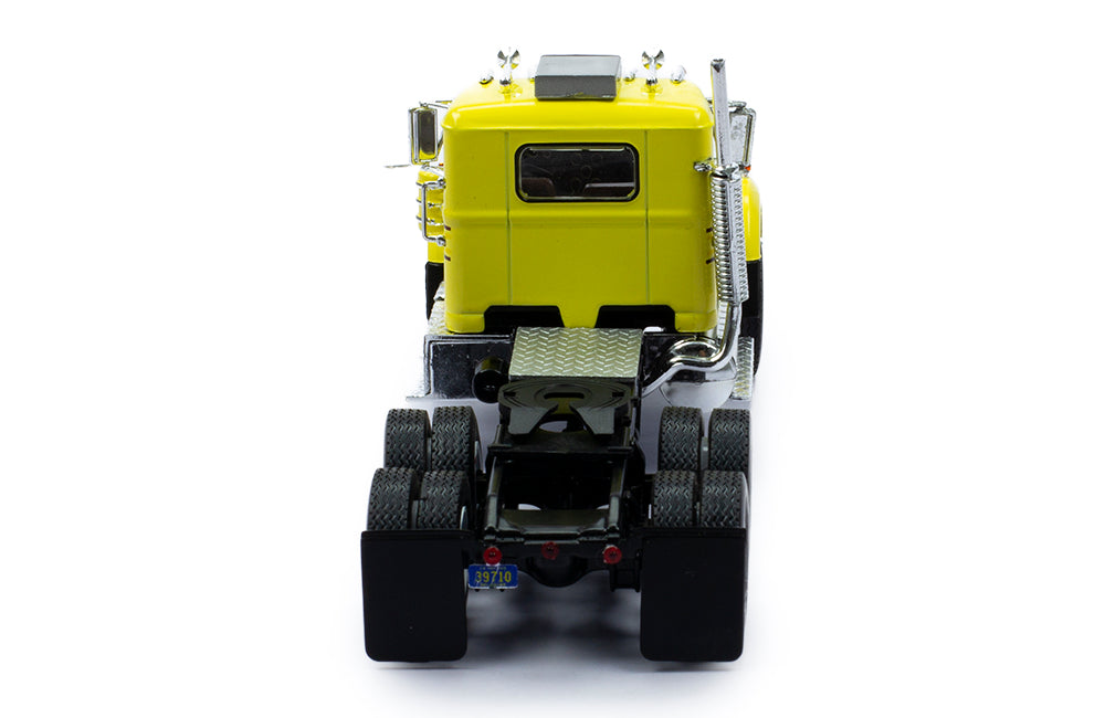 Mô hình xe đầu kéo IXO 1:43 White Western Star 4864 1970 Yellow - TR161.22