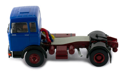Mô hình xe đầu kéo IXO 1:43 Mercedes-Benz Lps 1632 1970 Blue - TR175.22