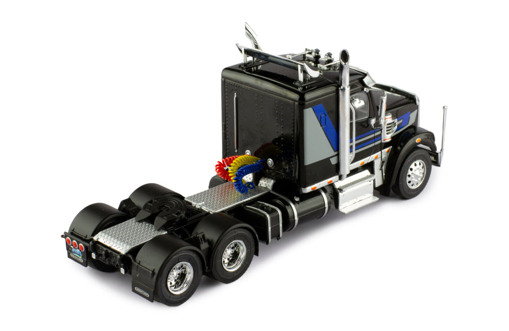 Mô hình xe đầu kéo IXO 1:43 Freightliner Coronado 2012 Black And Grey - TR181.22