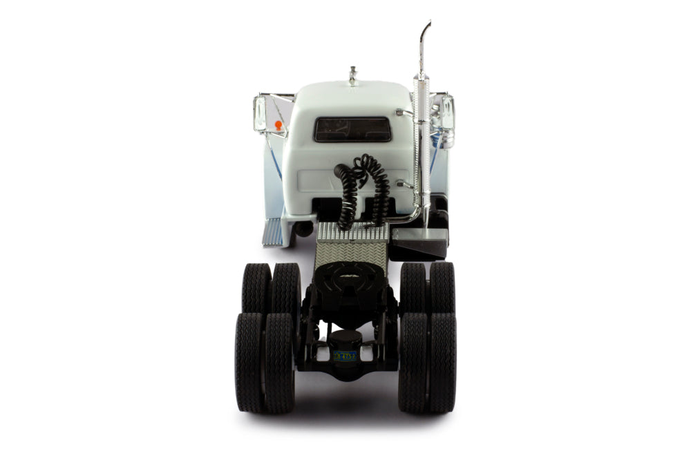 Mô hình xe đầu kéo IXO 1:43 Dodge Lcf Ct900 1960 White And Blue - TR185.22