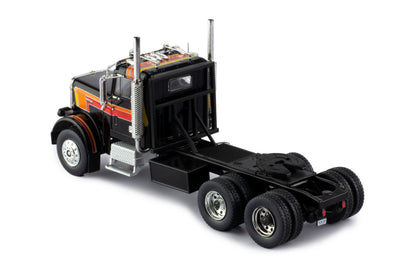 Mô hình xe đầu kéo IXO 1:43 Freightliner Flc 120 64 T 1977 Black - TR186.22