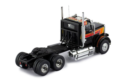 Mô hình xe đầu kéo IXO 1:43 Freightliner Flc 120 64 T 1977 Black - TR186.22