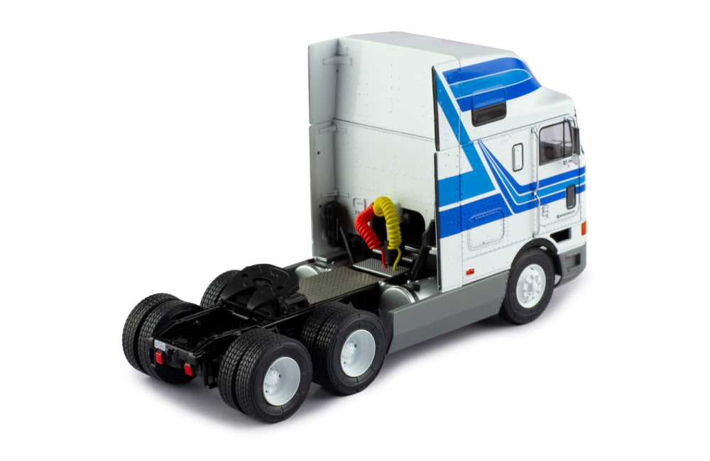 Mô hình xe đầu kéo IXO 1:43 International Eagle Cabover 1995 White And Blue - TR190.22