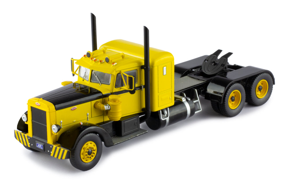 Mô hình xe đầu kéo IXO 1:43 Peterbilt 350 1952 Yellow And Black - TR192.22