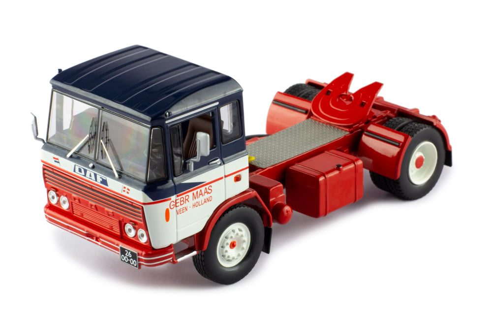 Mô hình xe đầu kéo IXO 1:43 Daf 2600 1970 Blue, White And Red - TR195.22