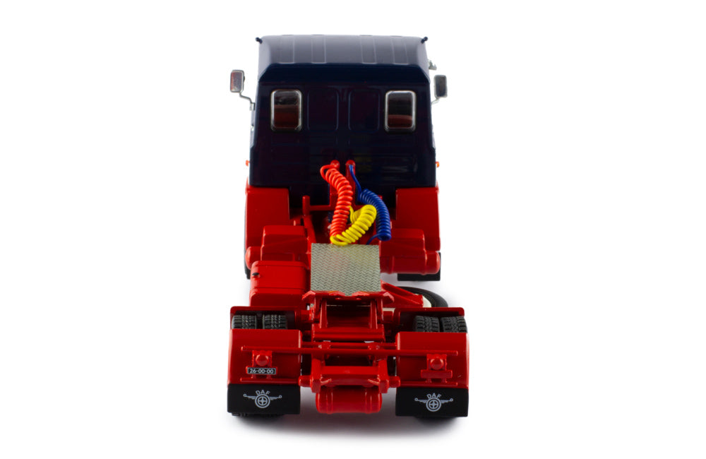 Mô hình xe đầu kéo IXO 1:43 Daf 2600 1970 Blue, White And Red - TR195.22