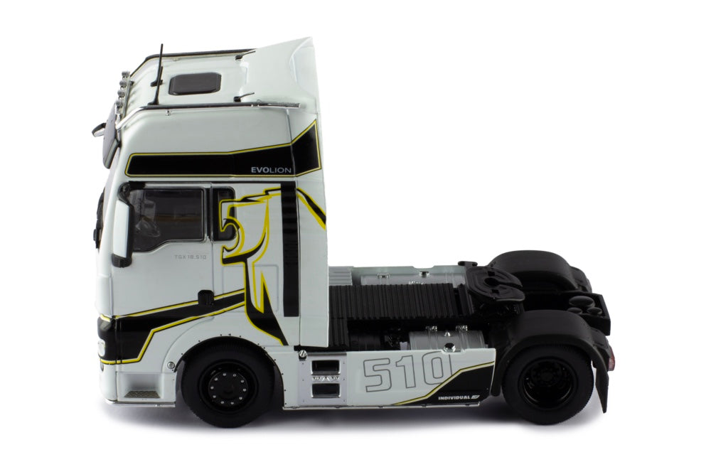 Mô hình xe đầu kéo IXO 1:43 Man Tgx Xxl D38 White - TR197.22