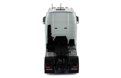 Mô hình xe đầu kéo IXO 1:43 Man Tgx Xxl D38 White - TR197.22