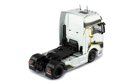 Mô hình xe đầu kéo IXO 1:43 Man Tgx Xxl D38 White - TR197.22