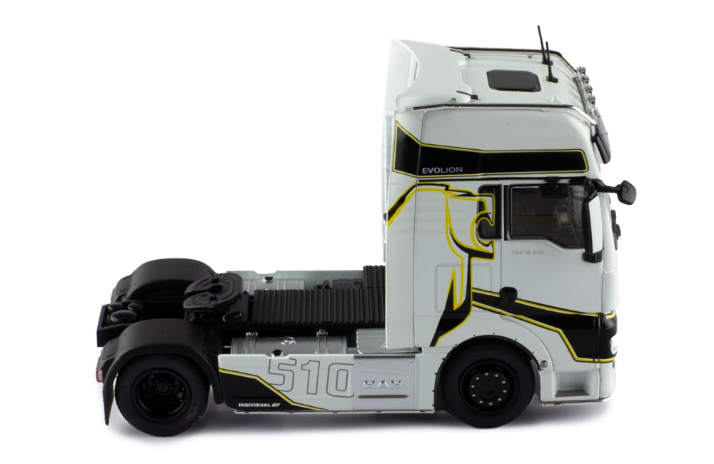 Mô hình xe đầu kéo IXO 1:43 Man Tgx Xxl D38 White - TR197.22